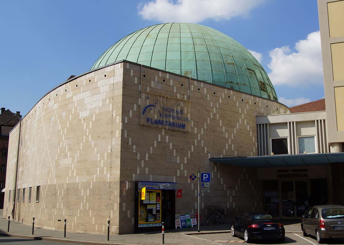 Photo: Planetarium Nürnberg, © Dalibri via Wikimedia Commons